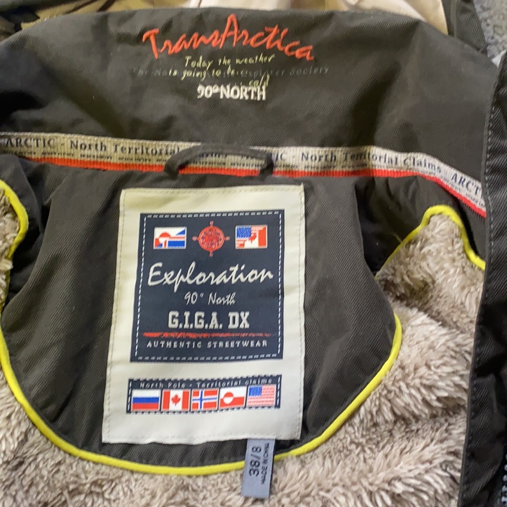 Jacket - Picture 2 of 3